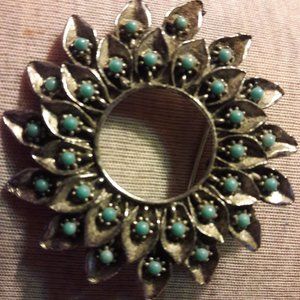 Vintage wreath pin